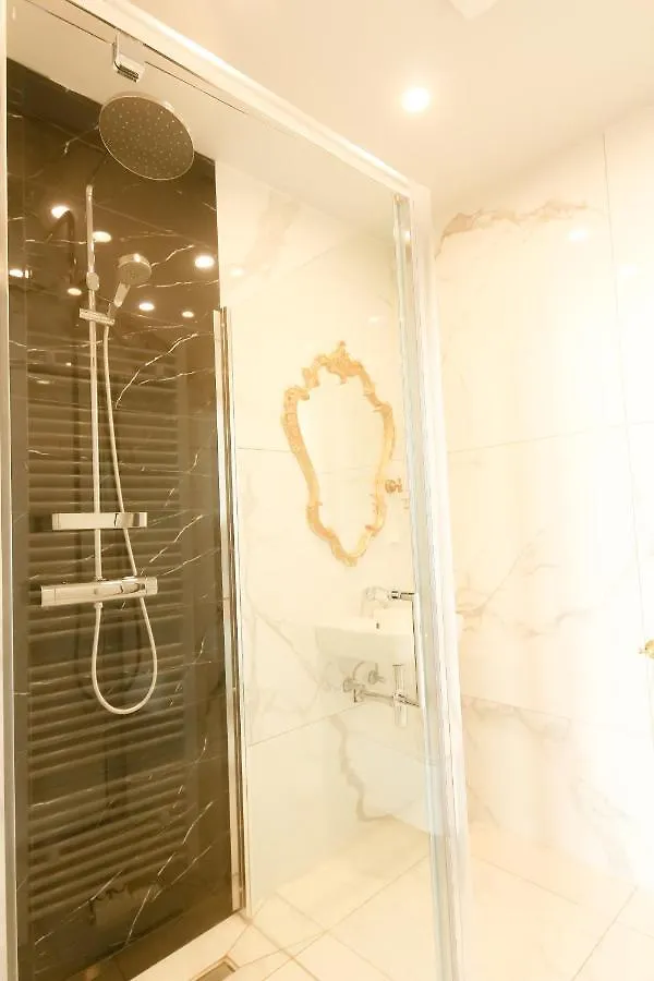 Lp Hotel Vienna Guest house
